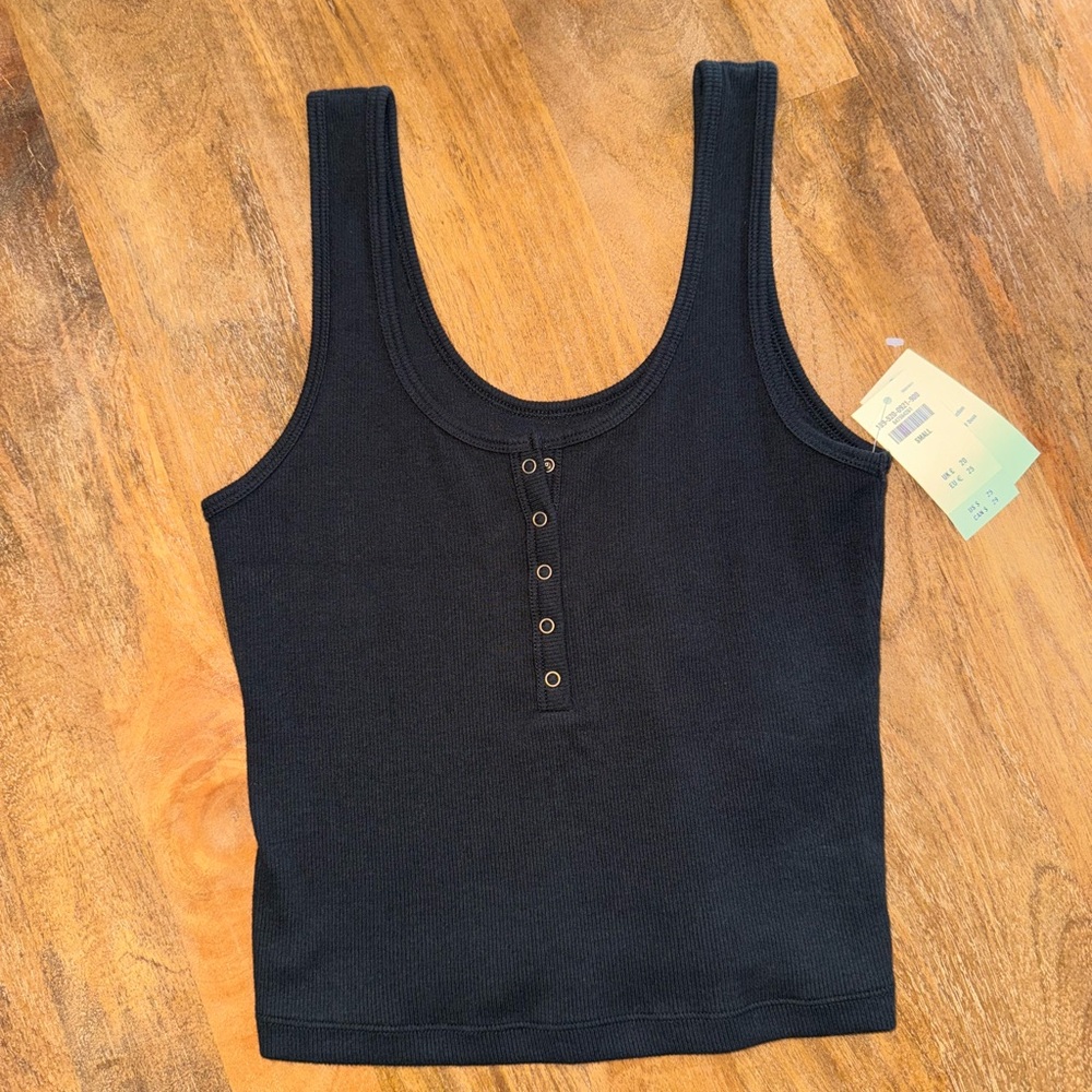 BRAND NEW Abercrombie Black Tank